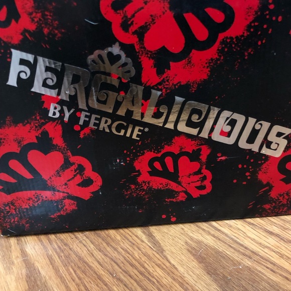 Taupe Fergalicious Heels! - Picture 7 of 7